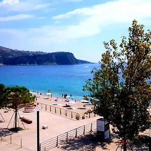 https://apartments-himara-premium.albaniahotels.org